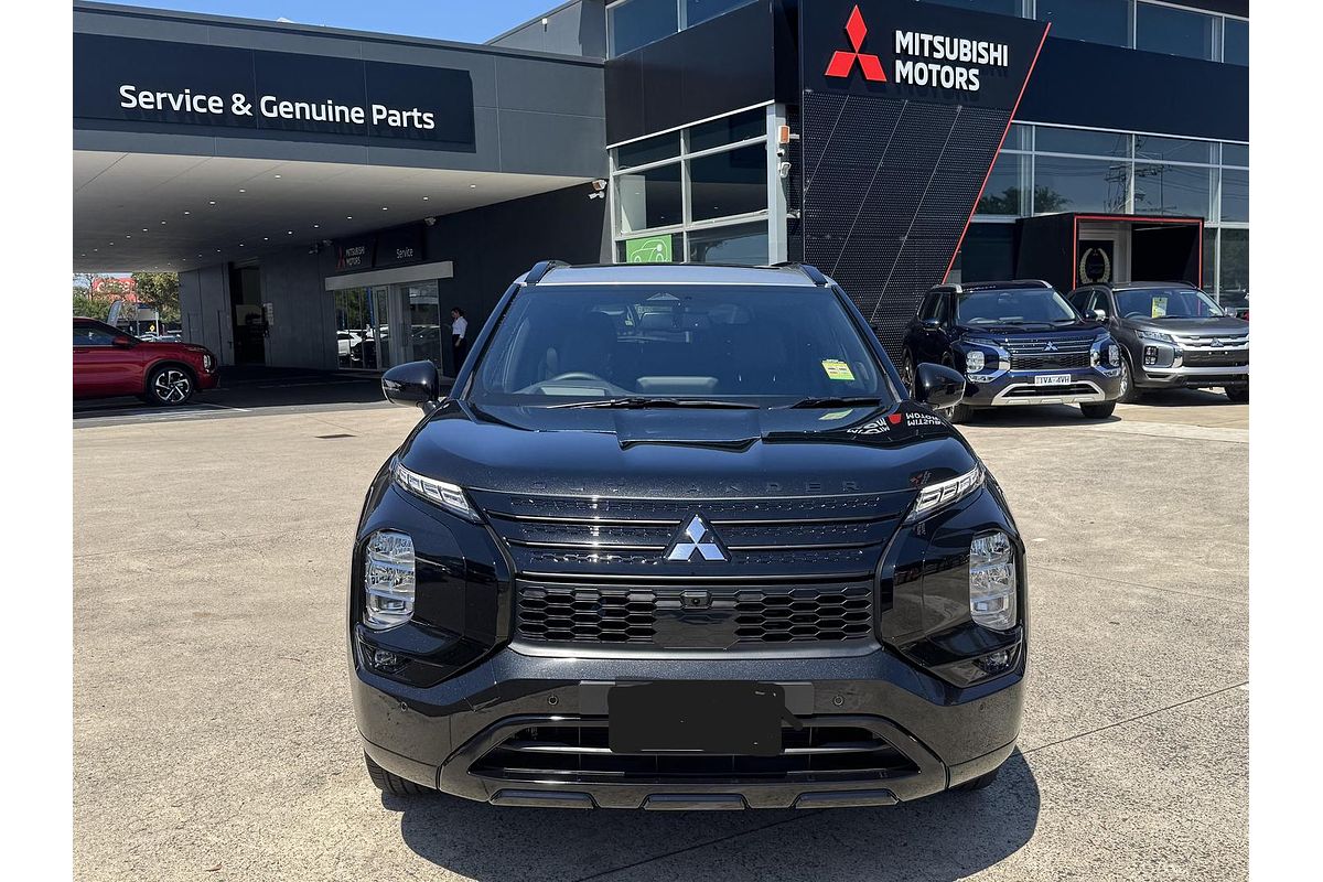 2024 Mitsubishi Outlander PHEV GSR ZM