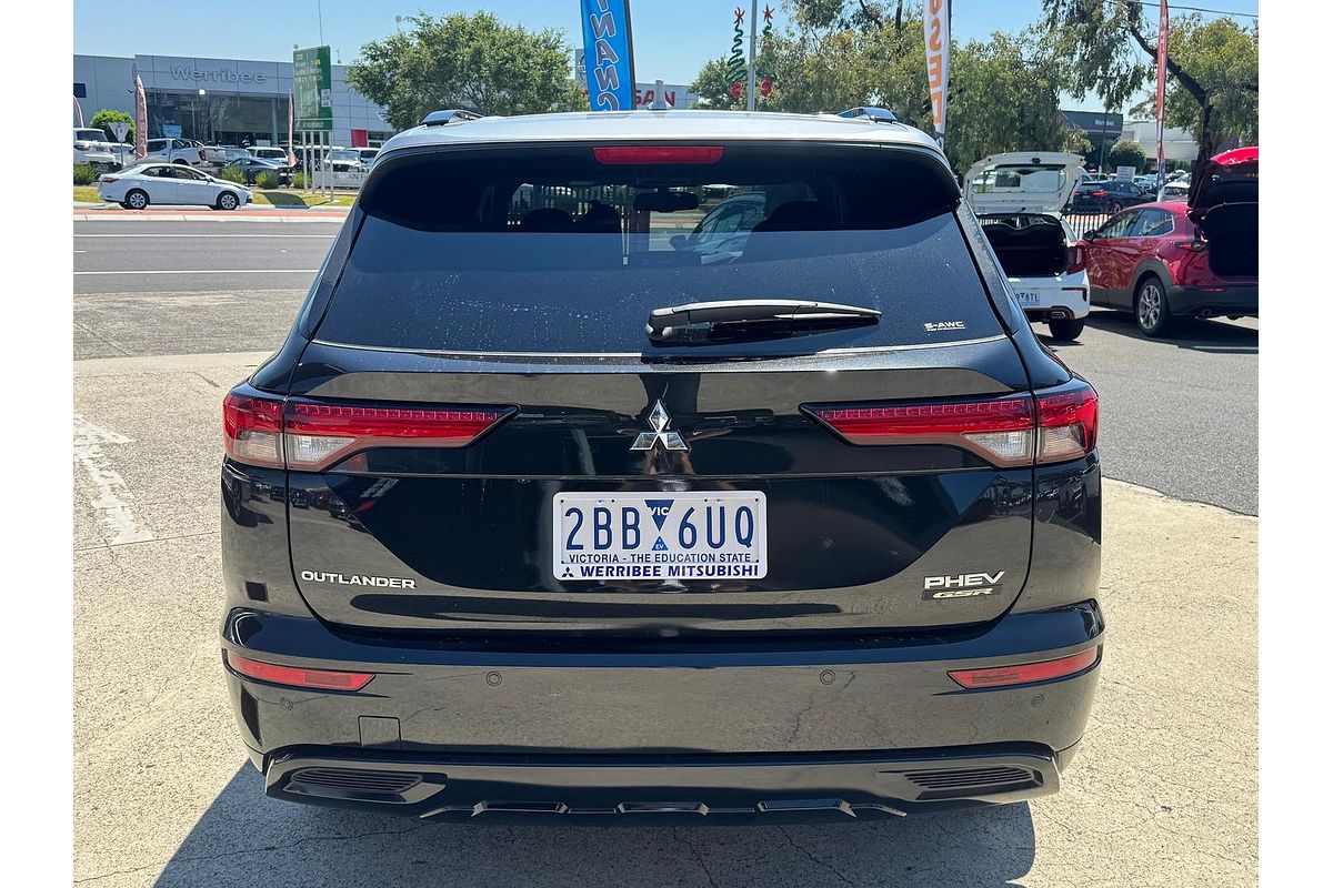 2024 Mitsubishi Outlander PHEV GSR ZM