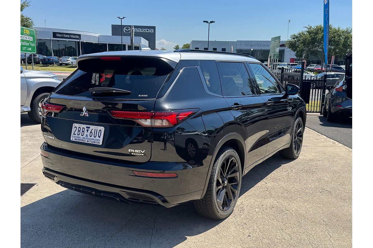 2024 Mitsubishi Outlander PHEV GSR ZM