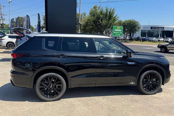 2024 Mitsubishi Outlander PHEV GSR ZM