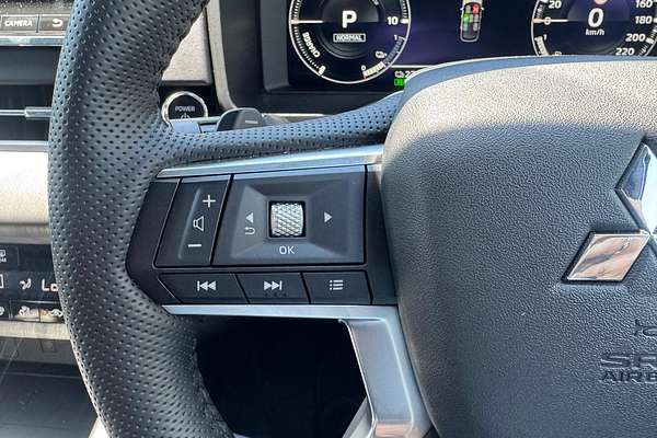 2024 Mitsubishi Outlander PHEV GSR ZM
