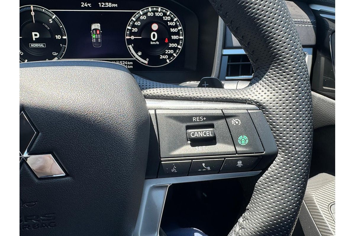 2024 Mitsubishi Outlander PHEV GSR ZM