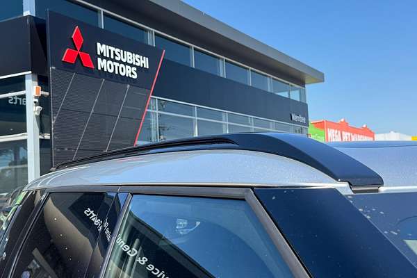 2024 Mitsubishi Outlander PHEV GSR ZM