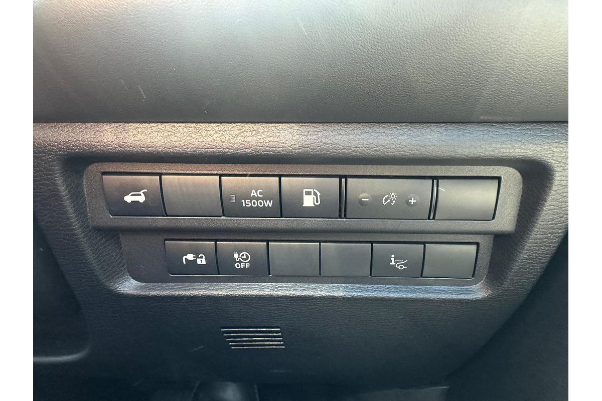 2024 Mitsubishi Outlander PHEV GSR ZM