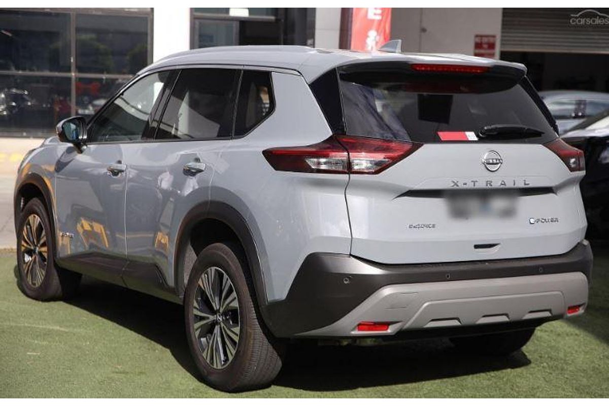 2024 Nissan X-TRAIL ST-L e-POWER T33
