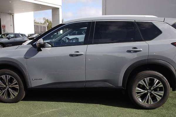 2024 Nissan X-TRAIL ST-L e-POWER T33