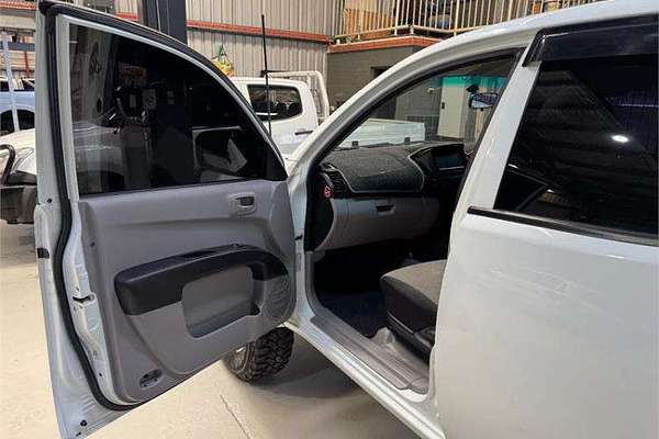 2014 Mitsubishi Triton GLX MN 4X4