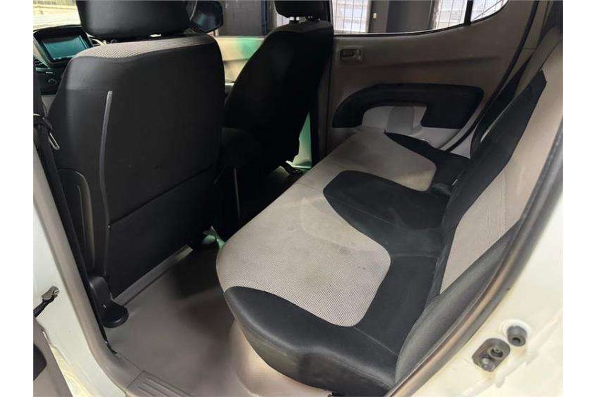 2014 Mitsubishi Triton GLX MN 4X4