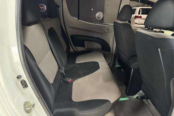2014 Mitsubishi Triton GLX MN 4X4