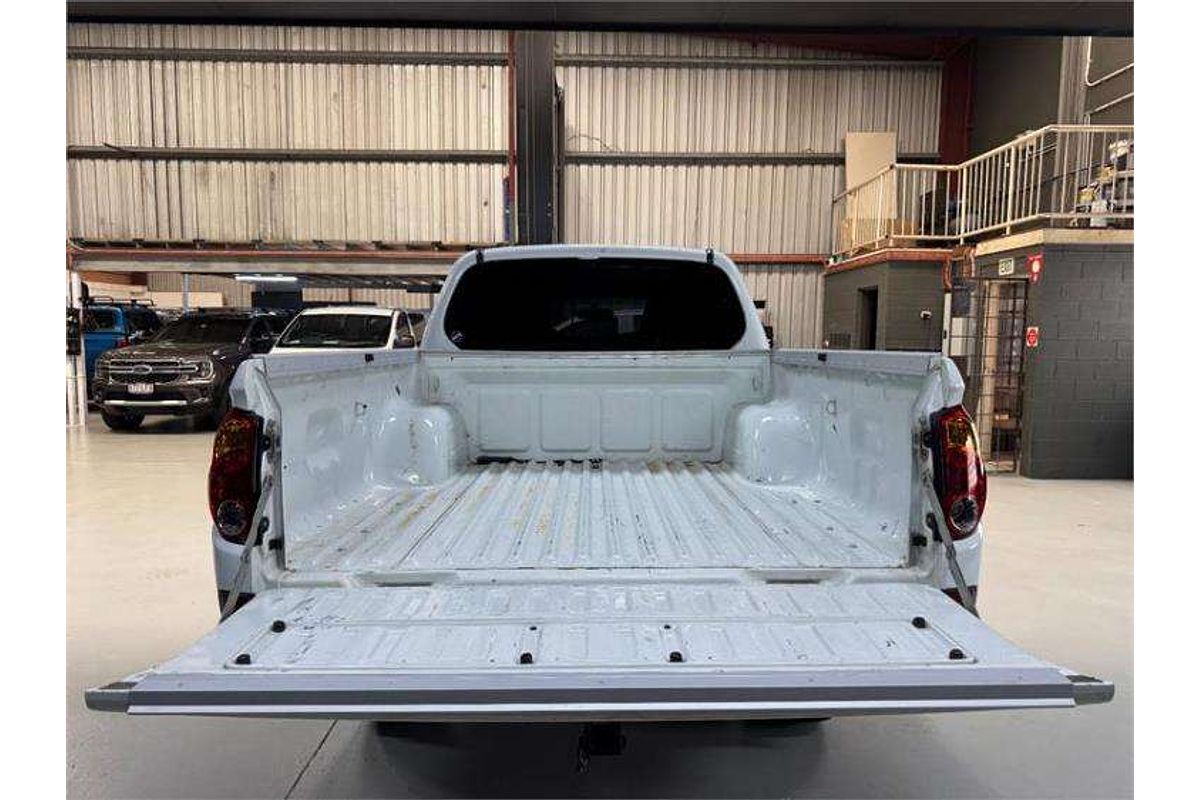 2014 Mitsubishi Triton GLX MN 4X4