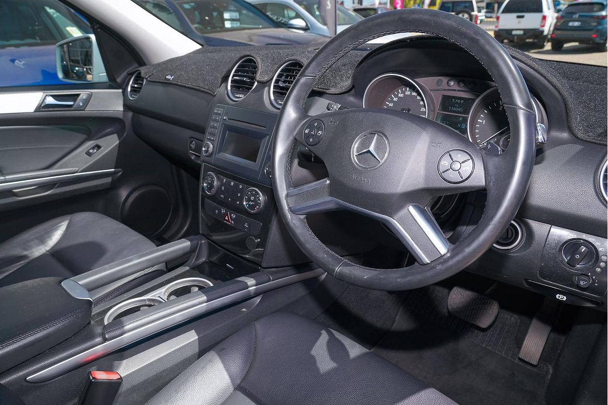 2011 Mercedes-Benz M-Class ML300 CDI BlueEFFICIENCY W164