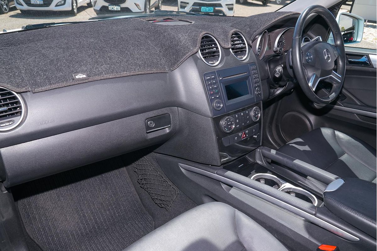 2011 Mercedes-Benz M-Class ML300 CDI BlueEFFICIENCY W164