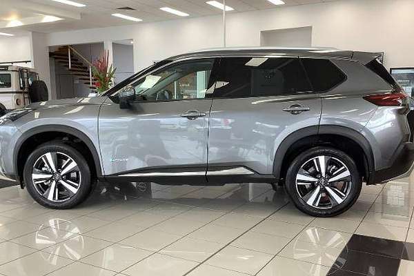 2024 Nissan X-TRAIL Ti e-POWER T33