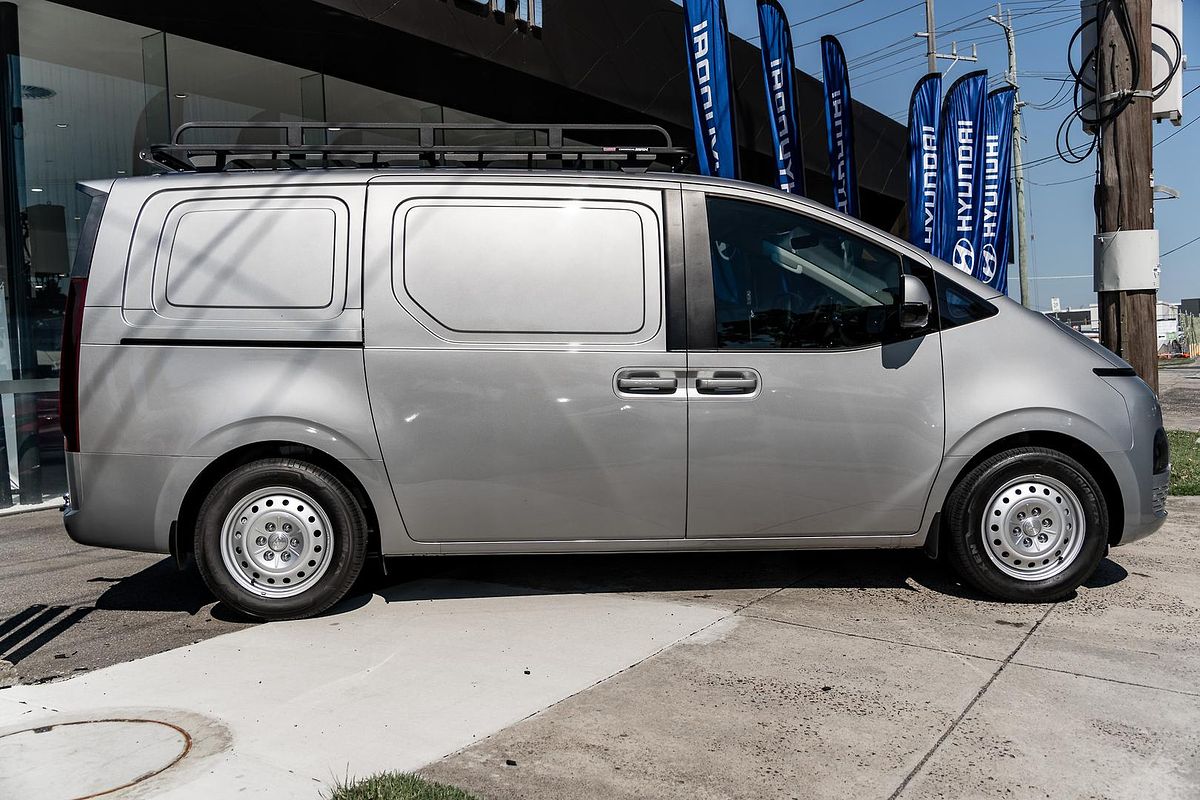 2024 Hyundai STARIA LOAD US4.V3