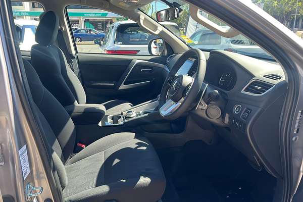 2024 Mitsubishi Pajero Sport GLX QG