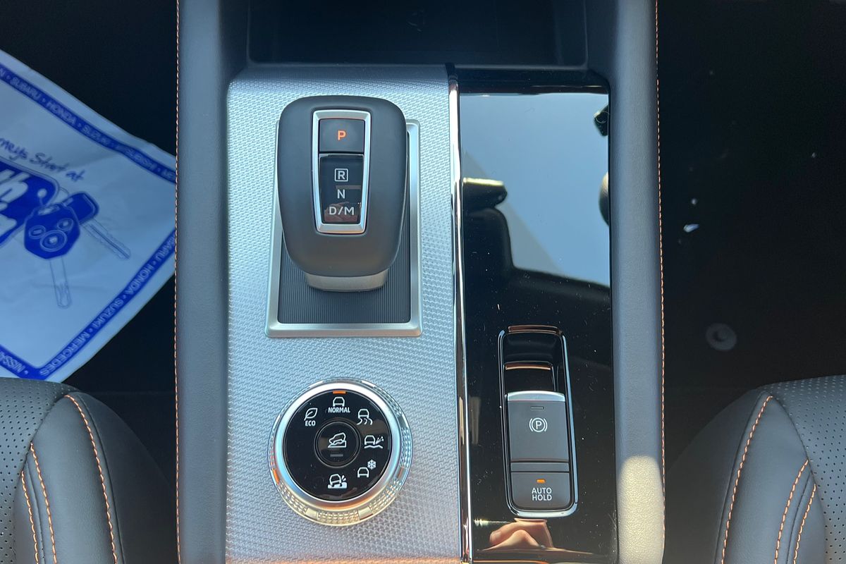 2024 Mitsubishi Outlander Exceed Tourer ZM