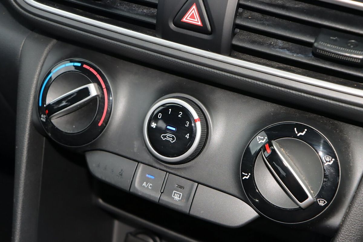 2019 Hyundai Kona Active OS.3