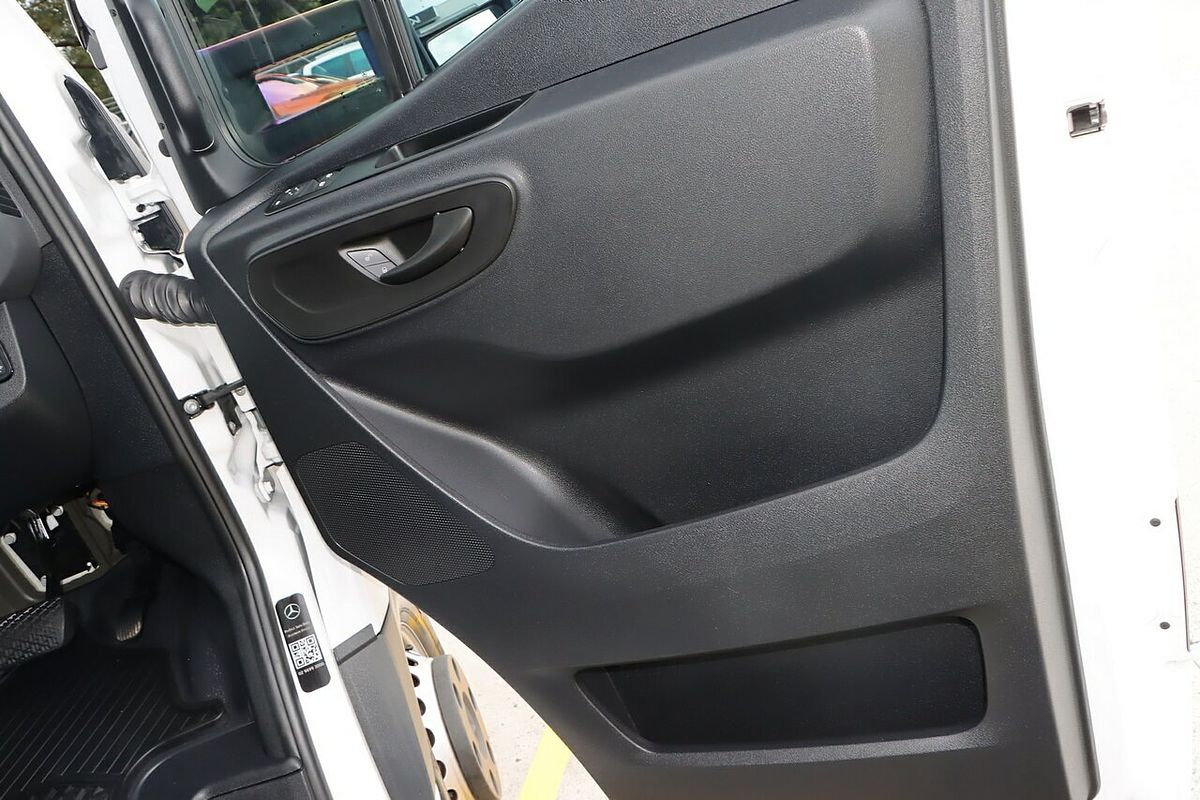 2023 Mercedes-Benz Sprinter 517CDI VS30 Rear Wheel Drive