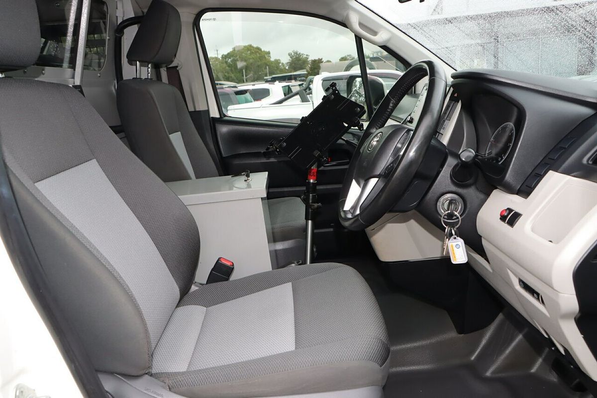 2019 Toyota Hiace GDH300R LWB