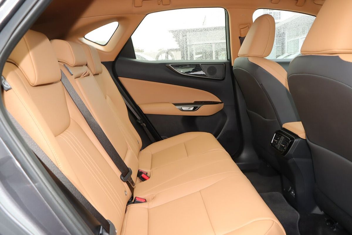 2024 Lexus NX NX350h Luxury AAZH25R