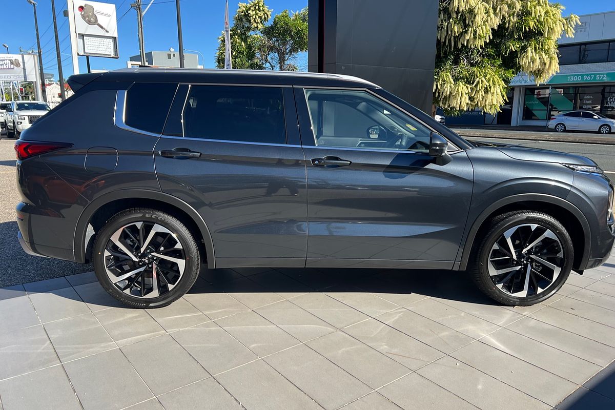 2024 Mitsubishi Outlander Exceed Tourer ZM