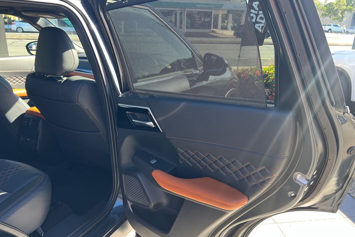 2024 Mitsubishi Outlander Exceed Tourer ZM