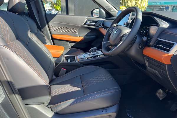 2024 Mitsubishi Outlander Exceed Tourer ZM