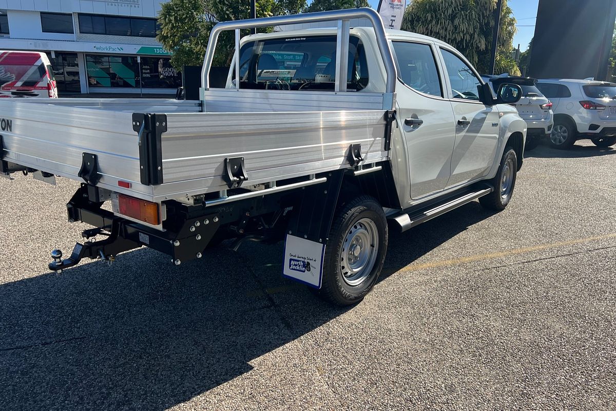 2023 Mitsubishi Triton GLX MR 4X4
