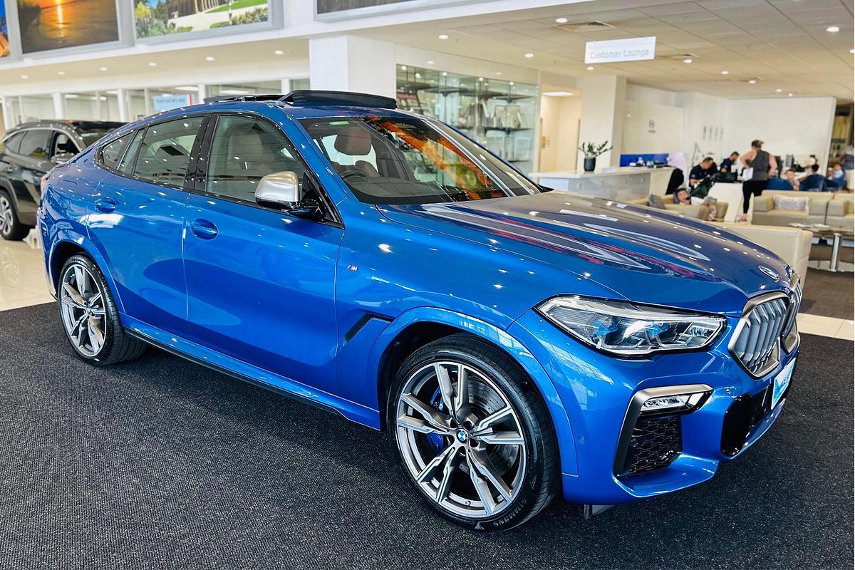 2020 BMW X6 M50i G06