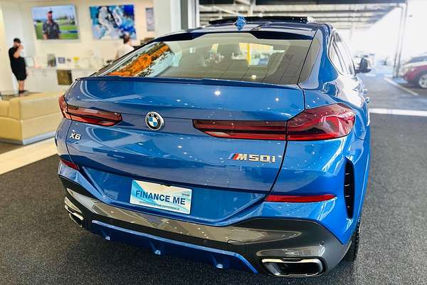 2020 BMW X6 M50i G06