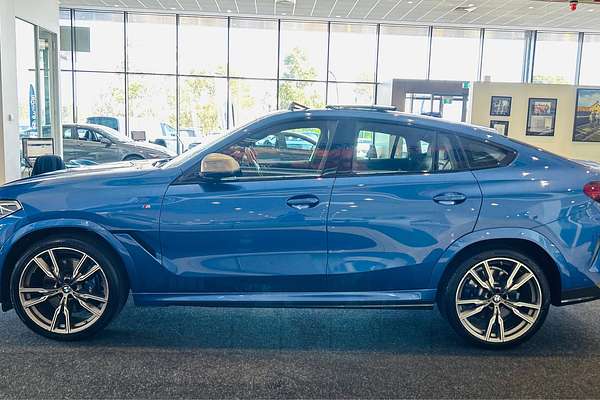 2020 BMW X6 M50i G06