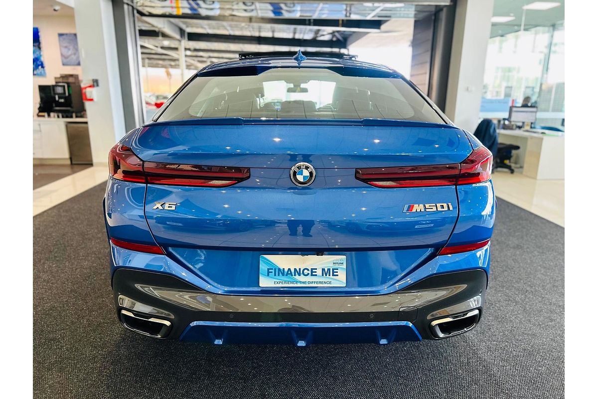 2020 BMW X6 M50i G06