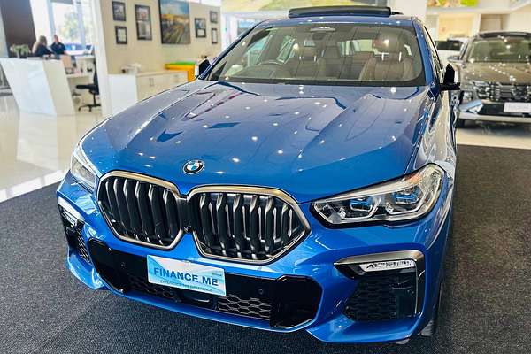 2020 BMW X6 M50i G06