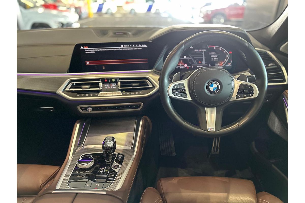 2020 BMW X6 M50i G06