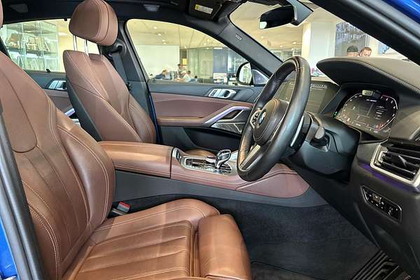 2020 BMW X6 M50i G06