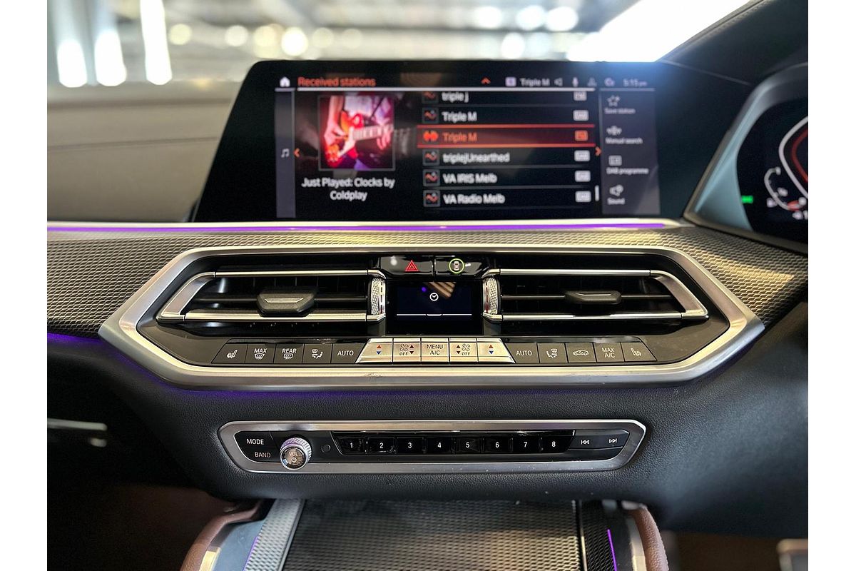 2020 BMW X6 M50i G06