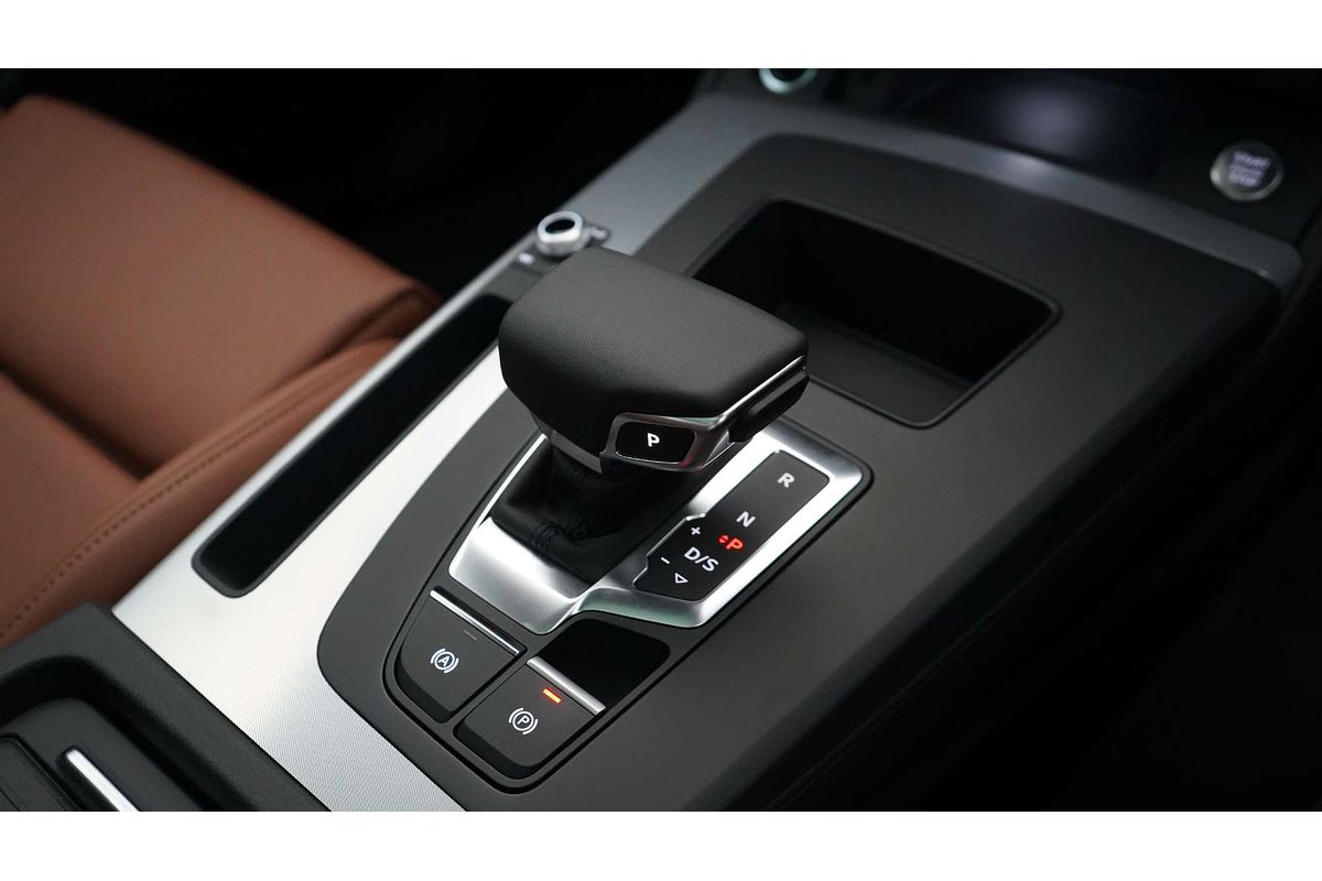 2024 Audi Q5 45 TFSI Sport FY