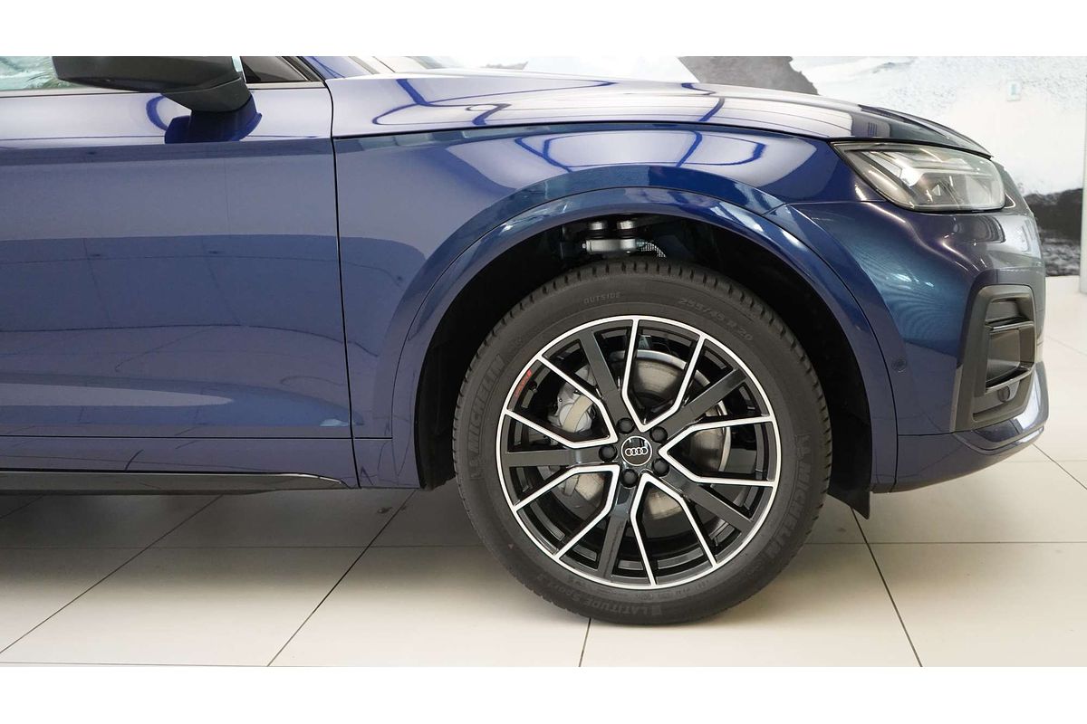 2024 Audi Q5 45 TFSI Sport FY
