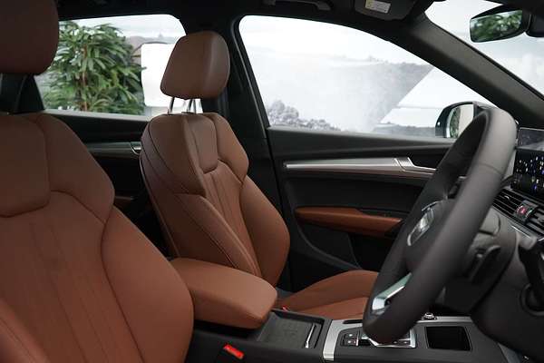 2024 Audi Q5 45 TFSI Sport FY