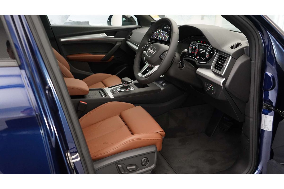 2024 Audi Q5 45 TFSI Sport FY