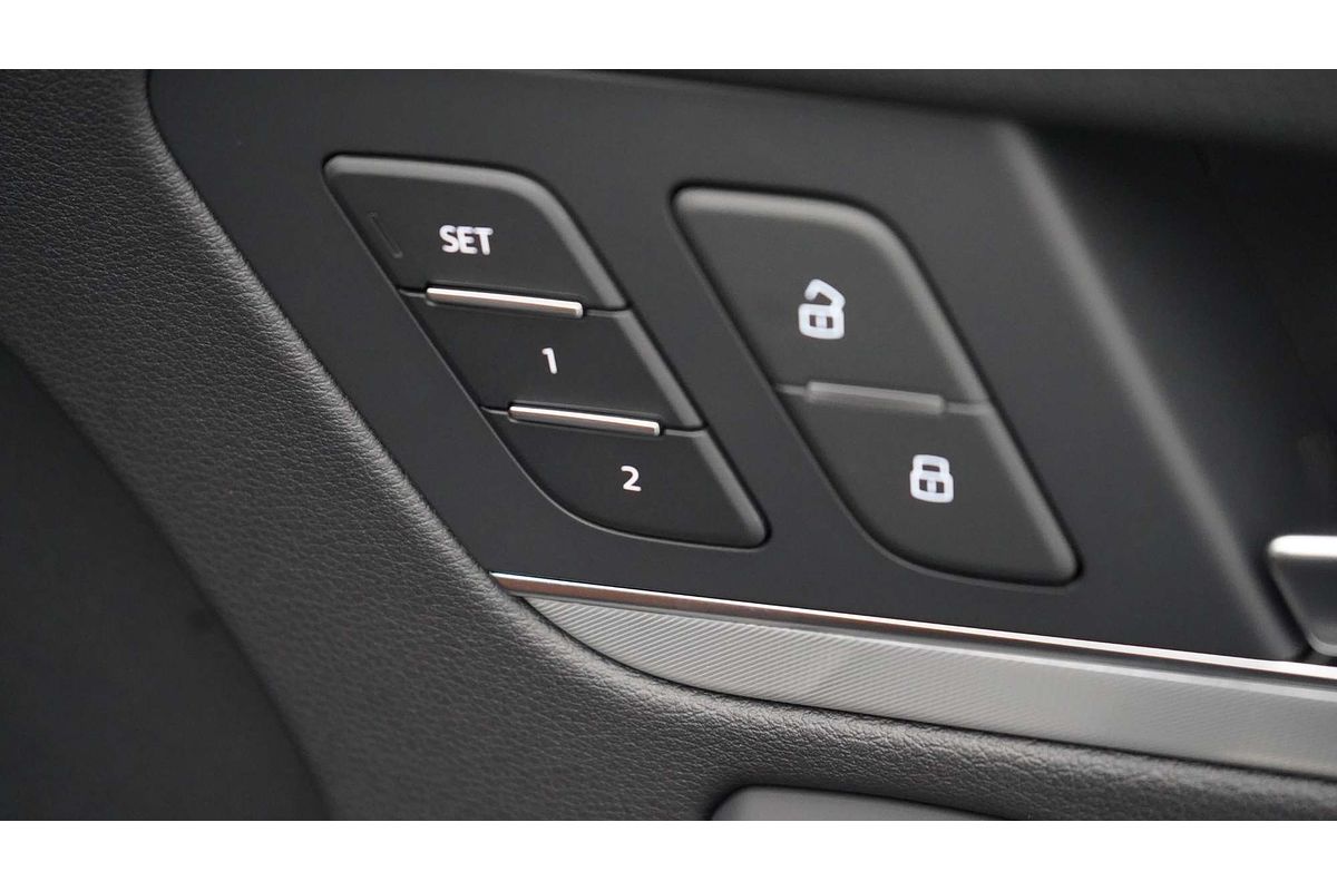 2024 Audi Q5 45 TFSI Sport FY