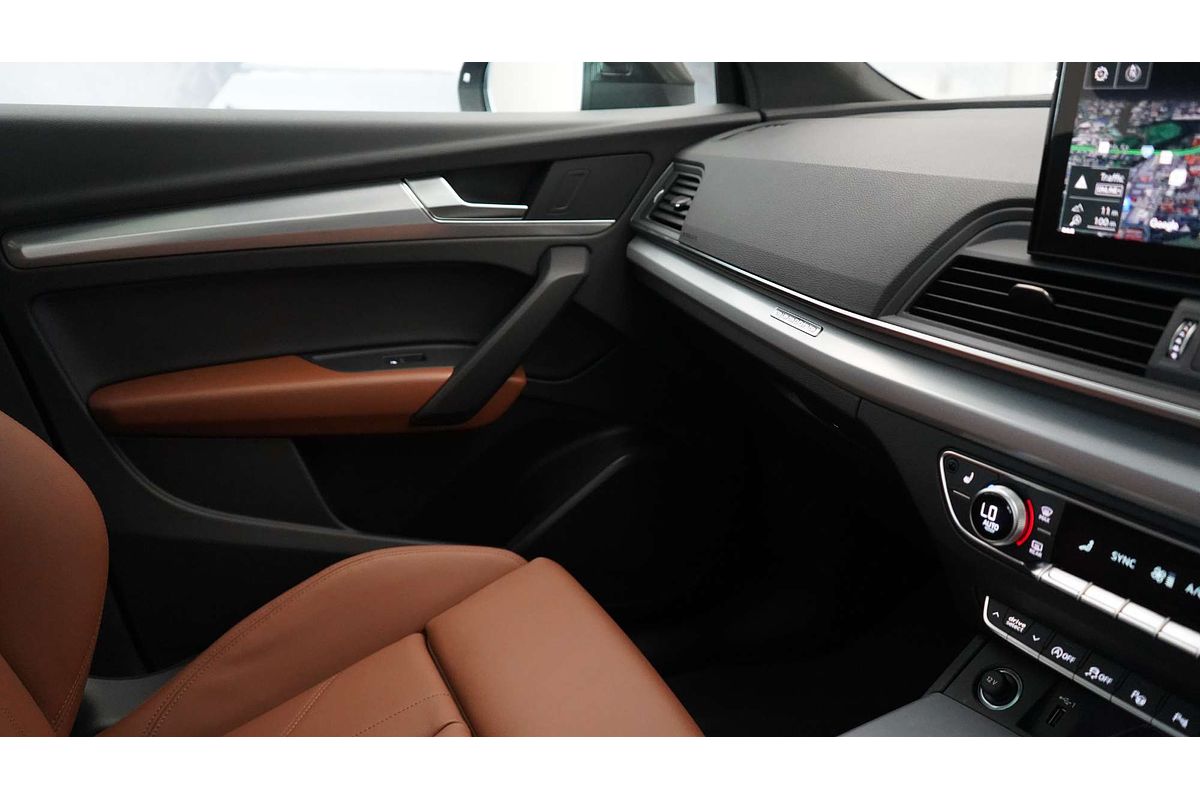 2024 Audi Q5 45 TFSI Sport FY