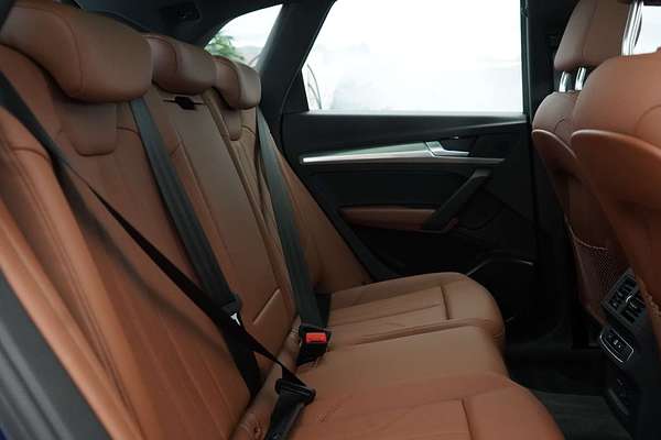2024 Audi Q5 45 TFSI Sport FY