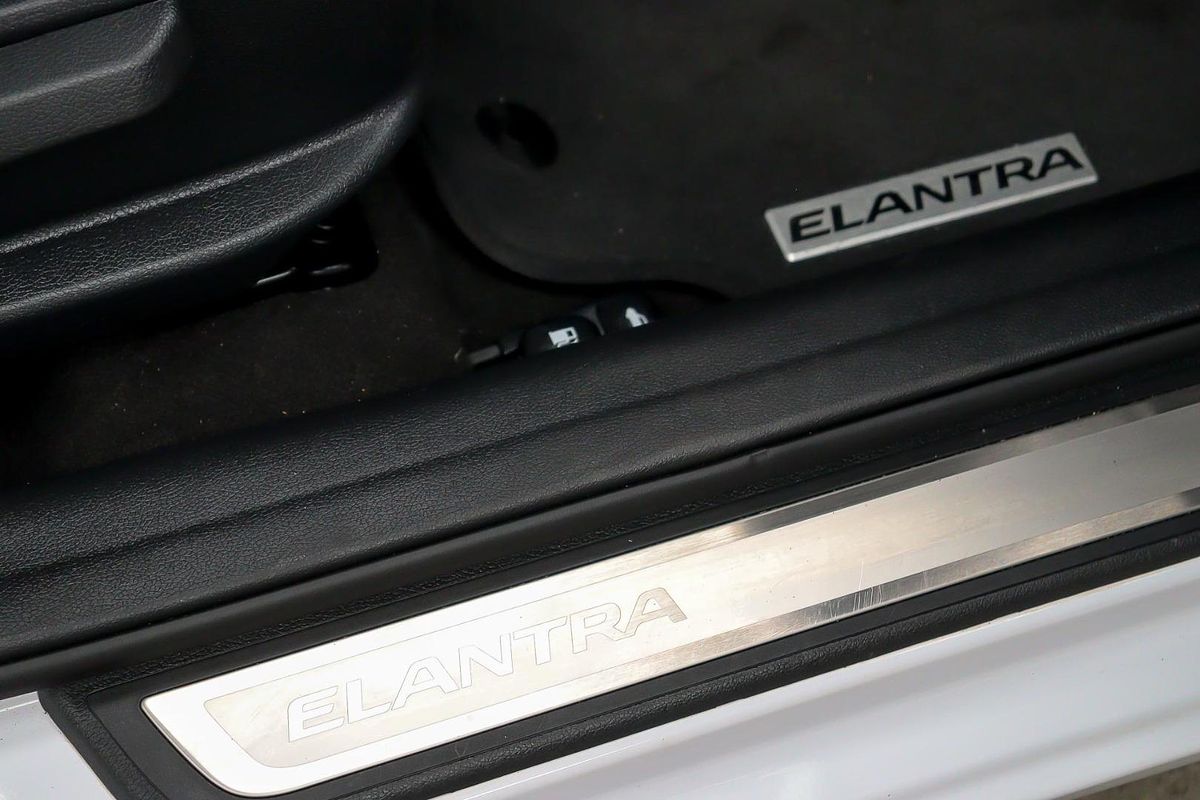 2015 Hyundai Elantra SE MD3
