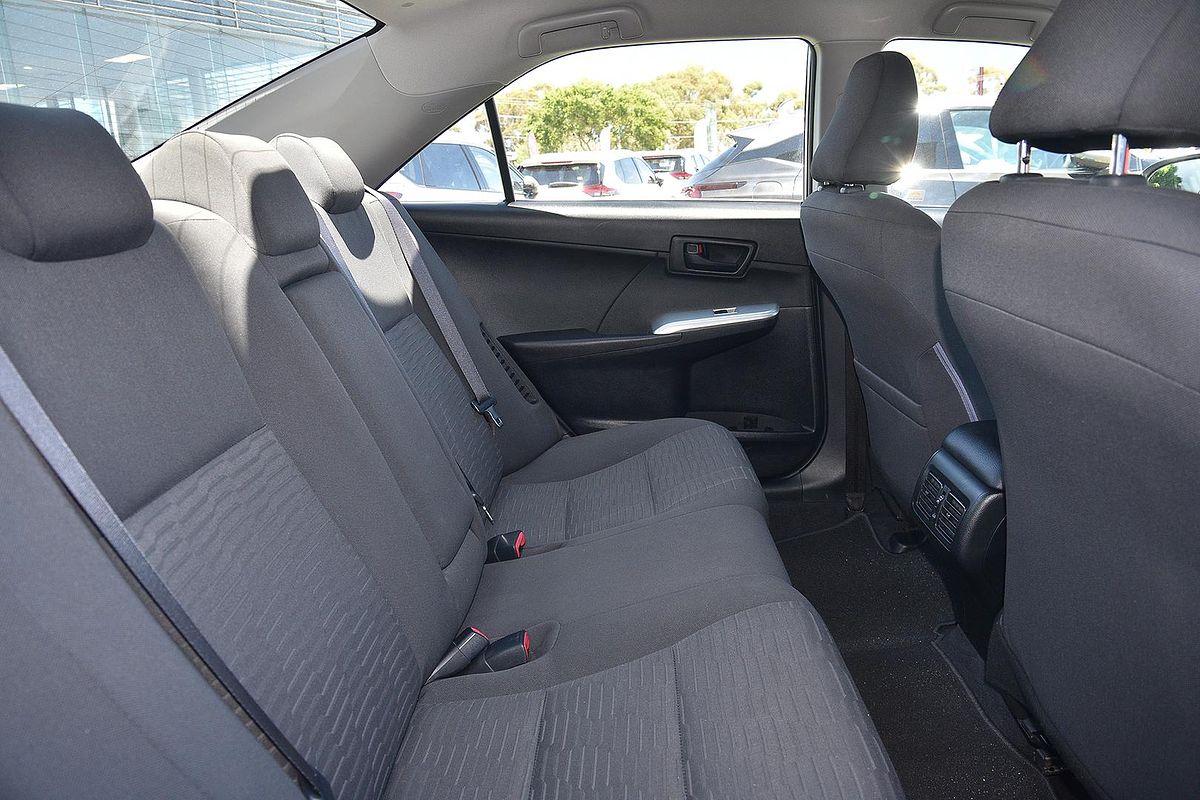 2016 Toyota Camry Altise AVV50R
