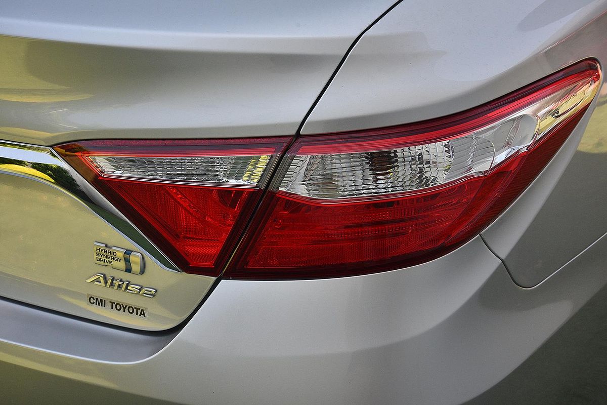 2016 Toyota Camry Altise AVV50R