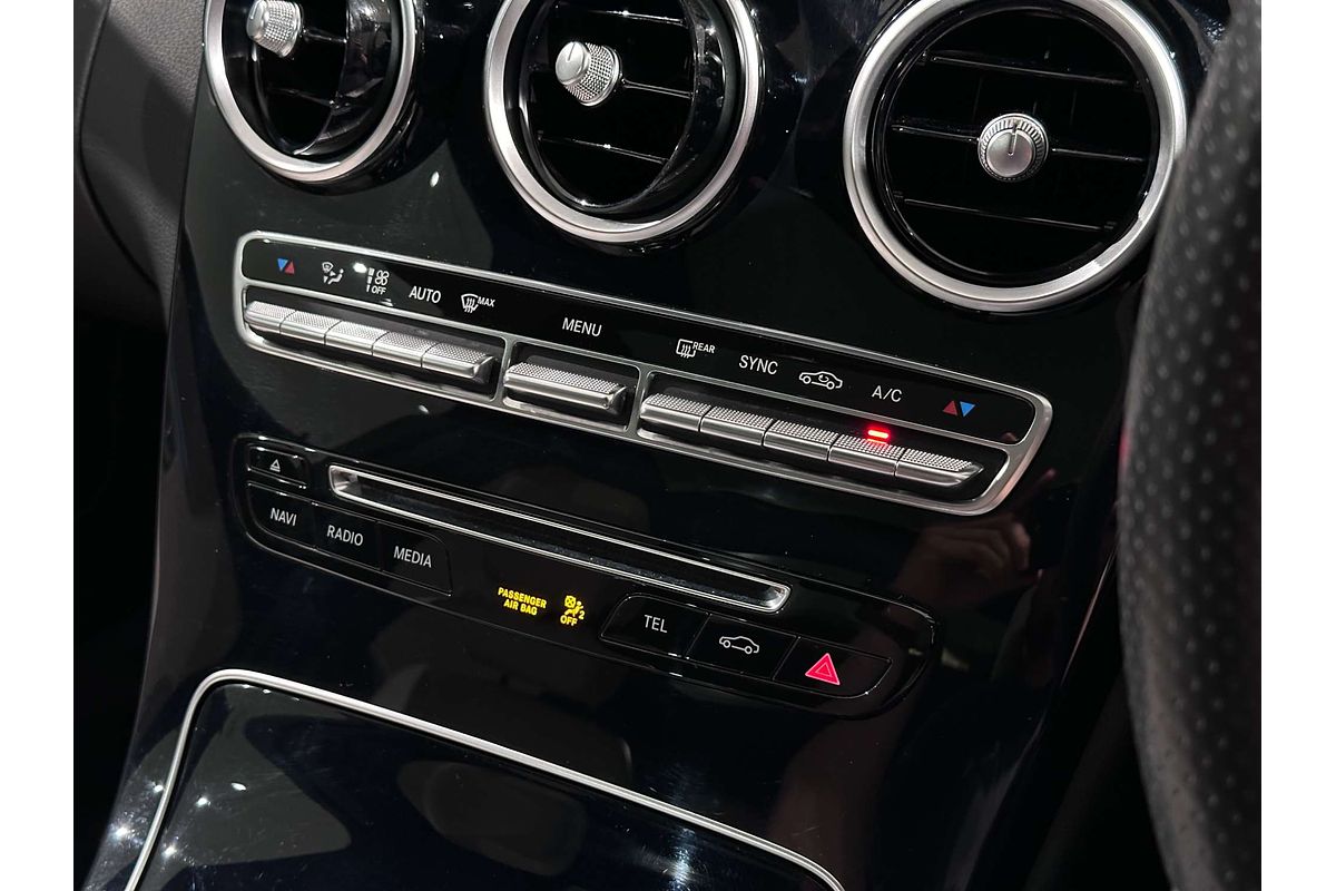 2015 Mercedes-Benz C-Class C250 W205