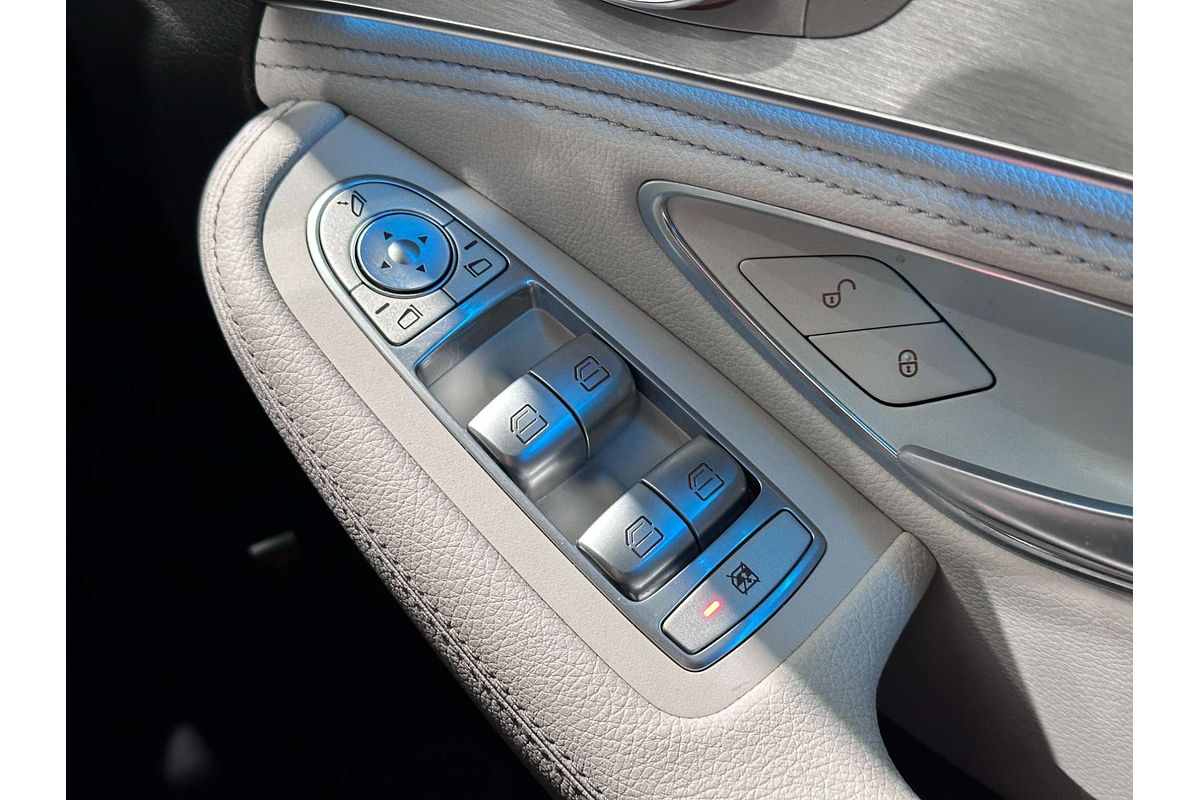 2015 Mercedes-Benz C-Class C250 W205