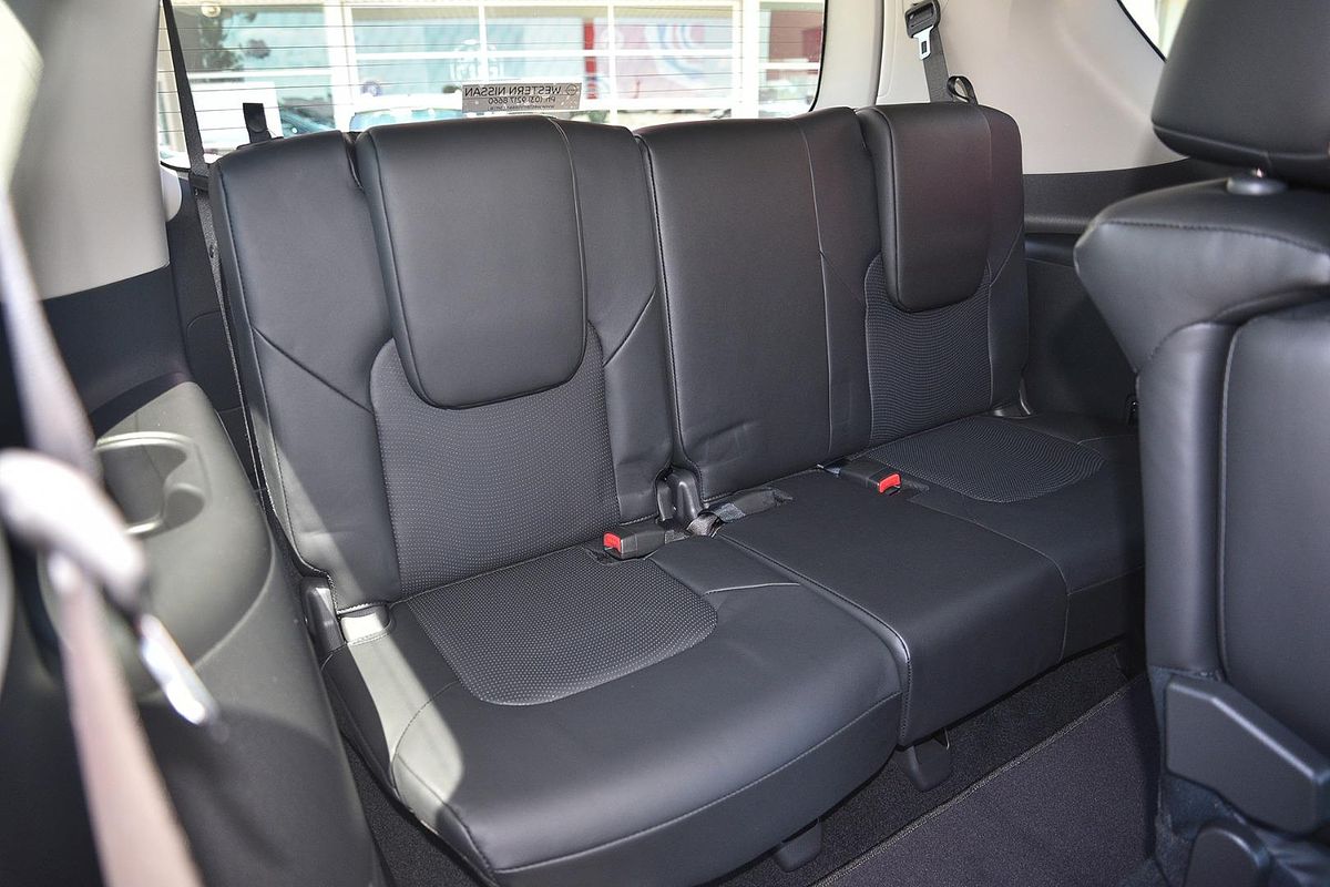 2024 Nissan Patrol Ti Y62