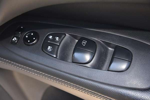 2019 Nissan Pathfinder ST-L R52 Series III